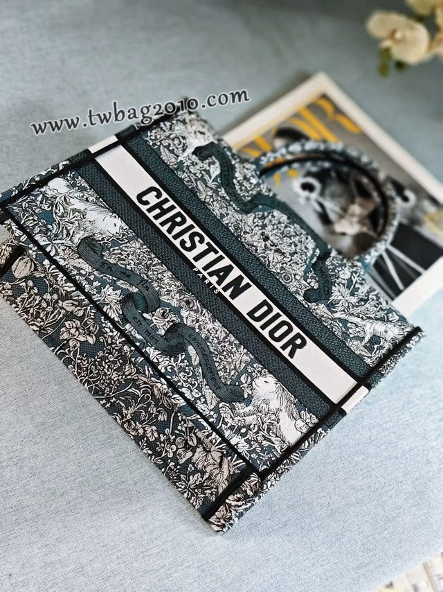 Dior专柜新款迪奥顶级原单环游世界圣诞款Book Tote手袋 djfk1180